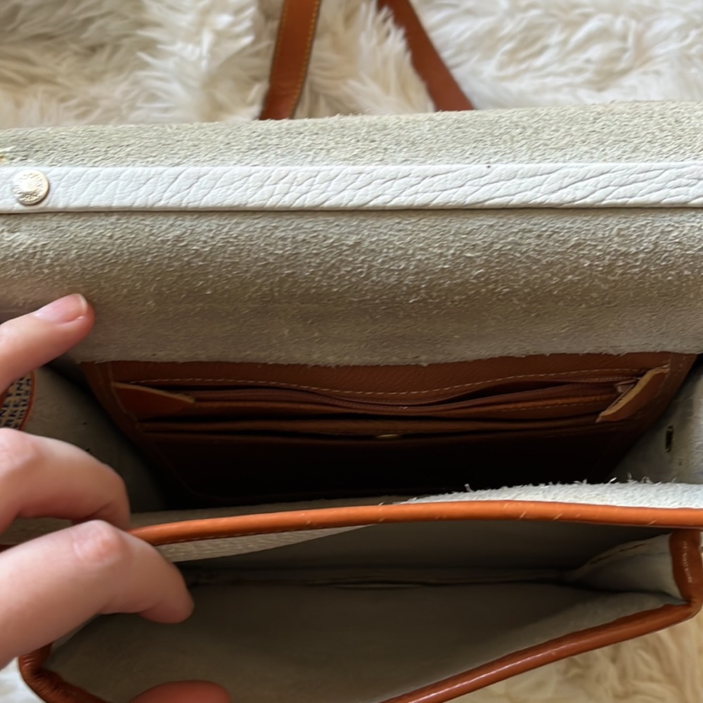 Vintage Dooney & Bourke White and Brown Courier Bag - Picture 11 of 11